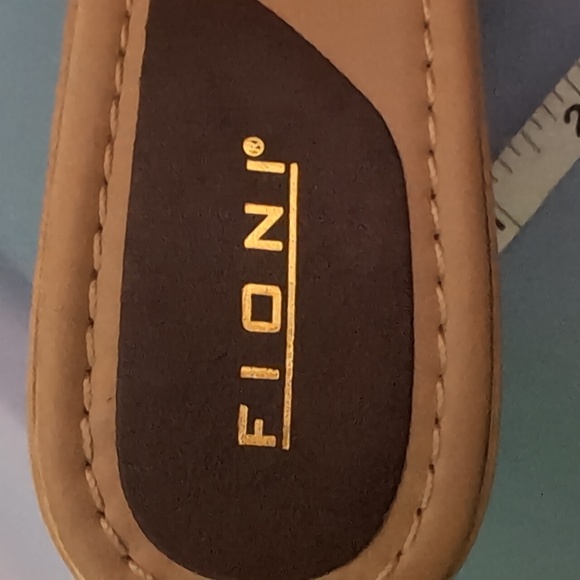 FIONI Brown Floral Dress Sandals 3" Heels Leather Uppers Size 8 1/2 - Picture 7 of 9